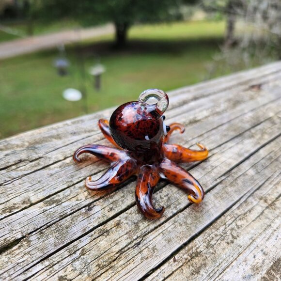 Handblown Art Glass Octopus Figurine With Orange & Black Speckled Design Vintage - Picture 5 of 7